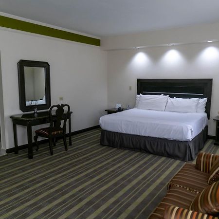 Best Western Hotel Plaza Matamoros Luaran gambar