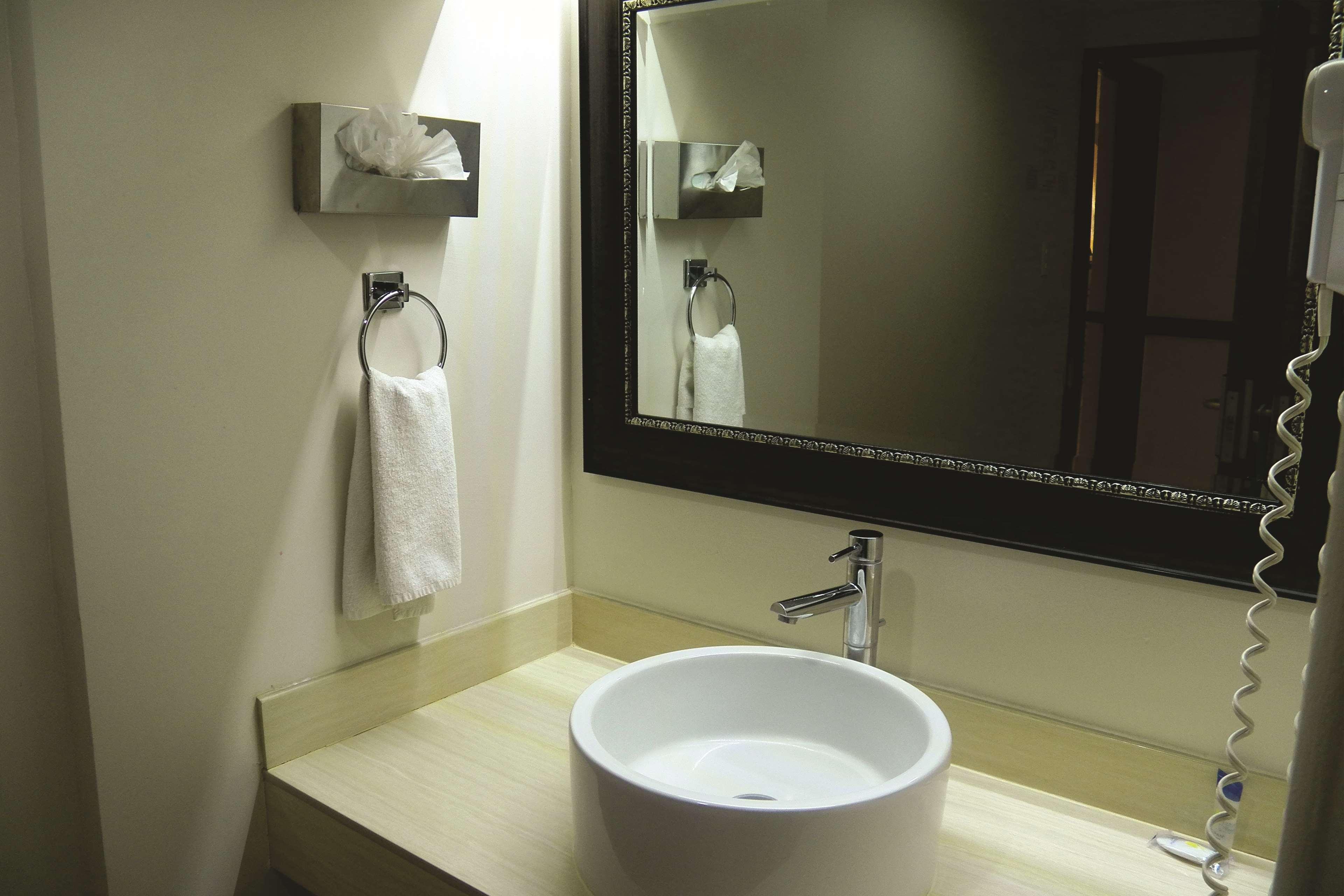 Best Western Hotel Plaza Matamoros Luaran gambar