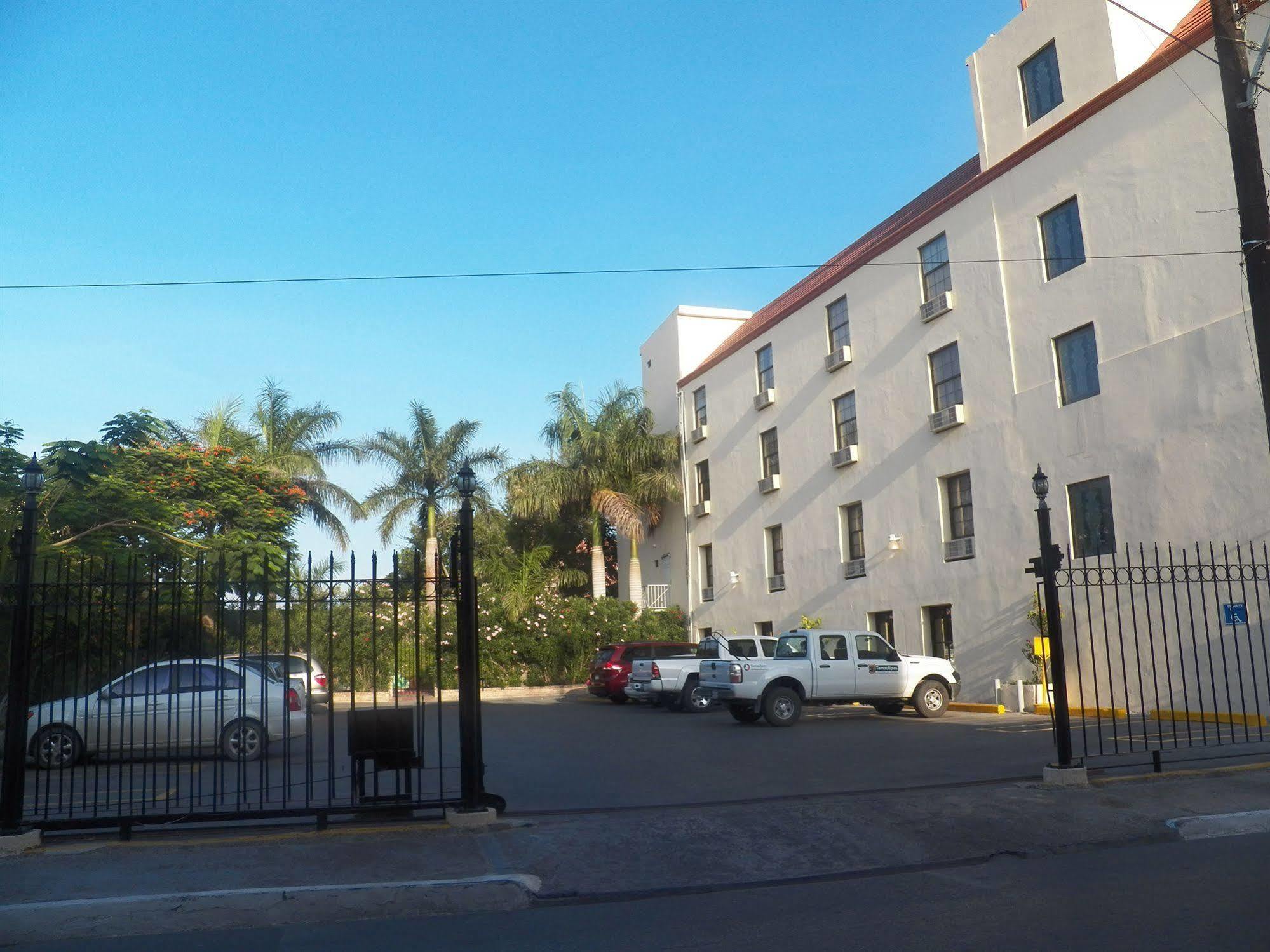 Best Western Hotel Plaza Matamoros Luaran gambar